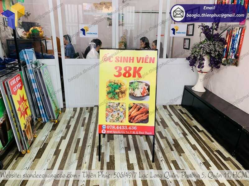 Thiết kế standee chữ A ngoài trời cho quán ốc giá rẻ, chất lượng
